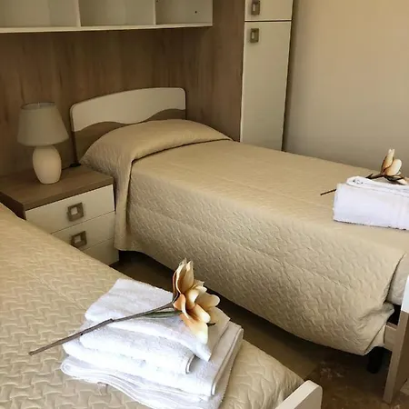 Apartment Makari